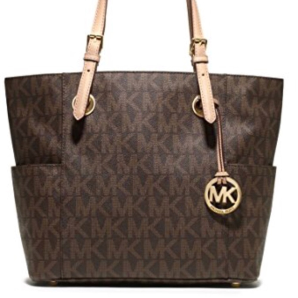 🌸SOLD🌸 Michael Kors Signature Jet Set Tote